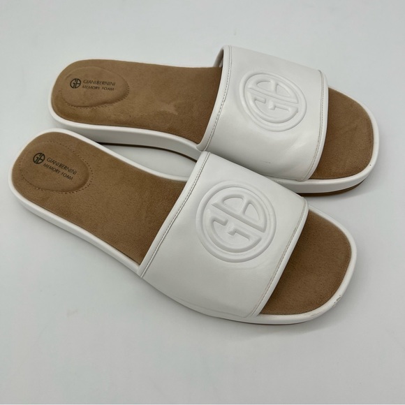 GIANI BERNINI Tassie Slide Sandals - Picture 8 of 15